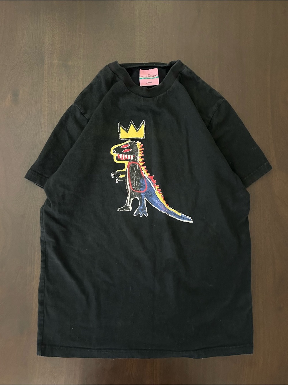 Jean-Michel Basquiat Shoe Palace Pez Dispenser Dinosaur Crown Graphic Tee Small